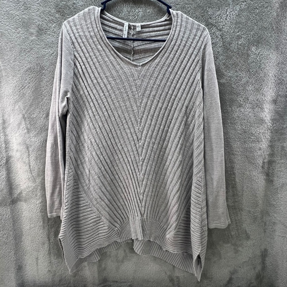 Beatrix Ost Gray L Ribbed‎ V-Neck Tunic Sharkbite Hem Lagenlook Drapey Bohemian
